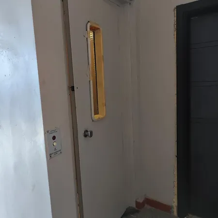 Newly Renovated 2 Bedroom In Apartment Sofia